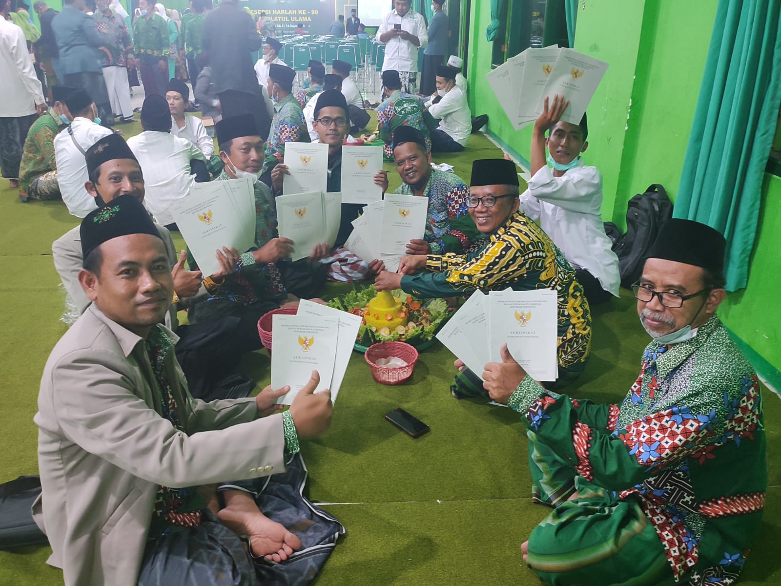 Penyerahan 37 Sertifikat Wakaf BHPNU Tulungagung