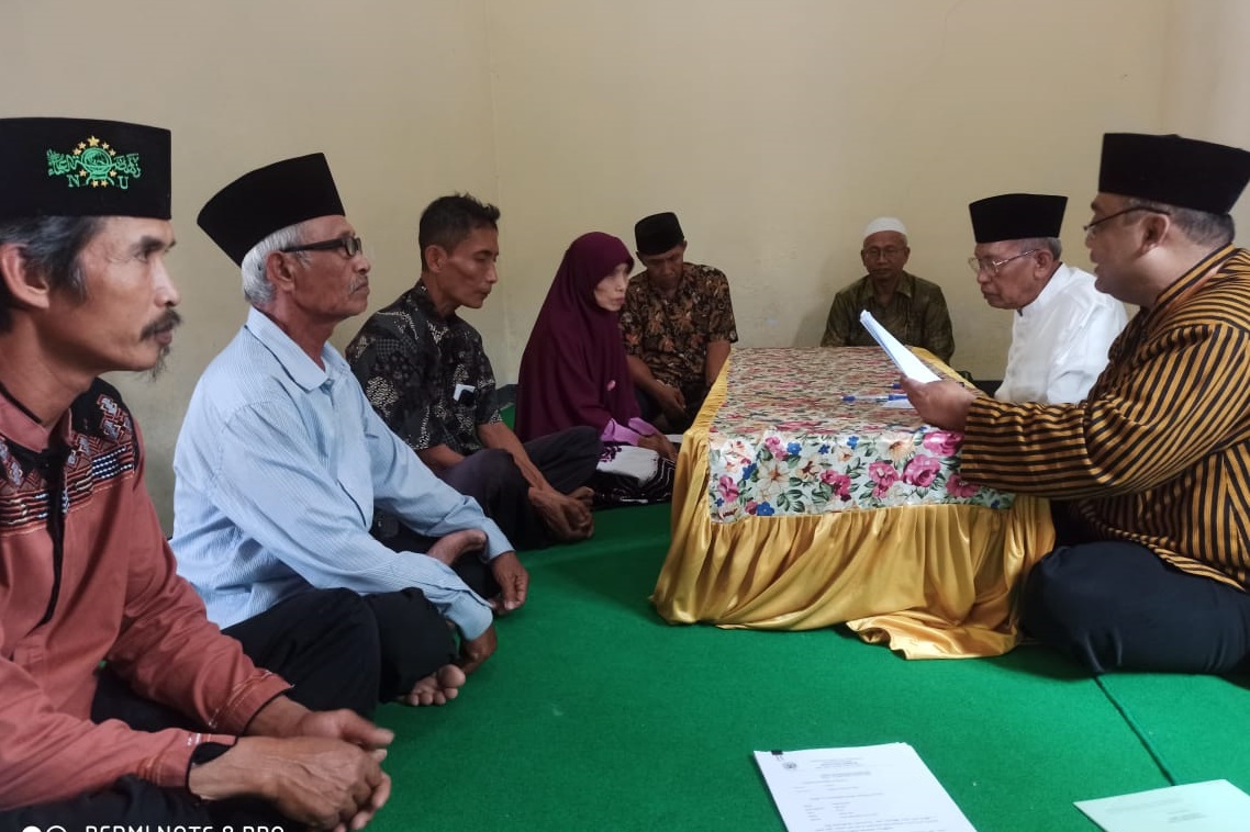 5 Wakif Ikrar Kepada Nazir Badan Hukum NU Pogalan, Trenggalek